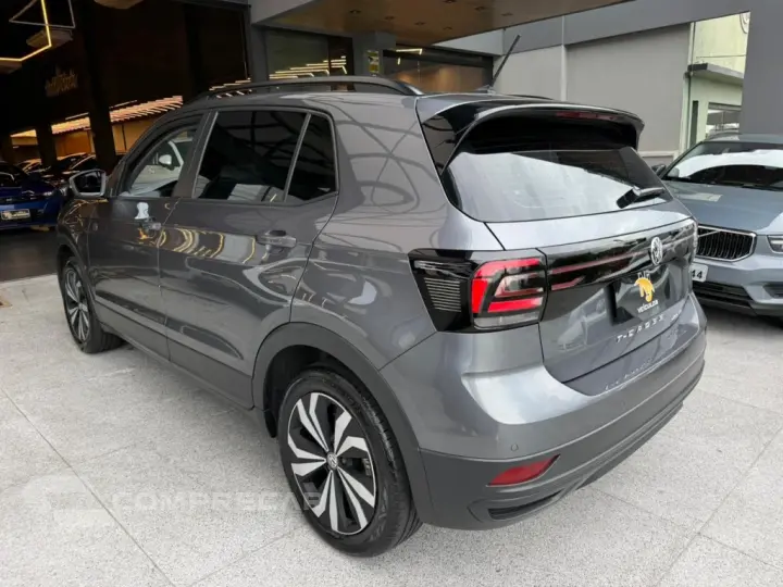 T-CROSS 1.0 200 TSI TOTAL FLEX AUTOMÁTICO
