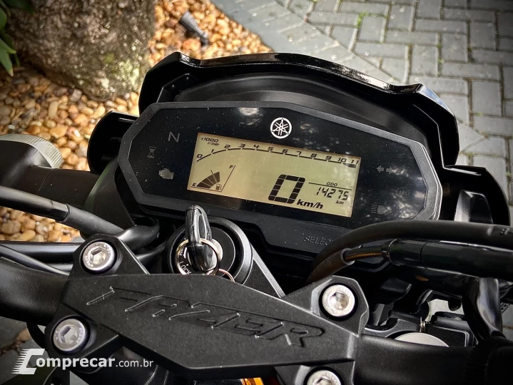 FZ25 FAZER 250 ABS