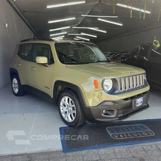 Renegade Longitude 1.8 4x2 Flex 16V Aut.