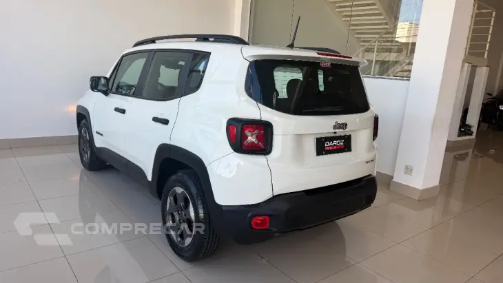 Renegade 1.8 4x2 Flex 16V Aut.