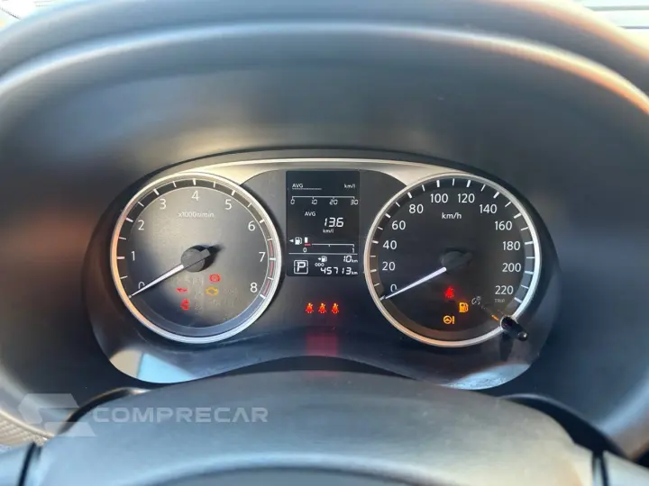 KICKS Active 1.6 16V Flex Aut.