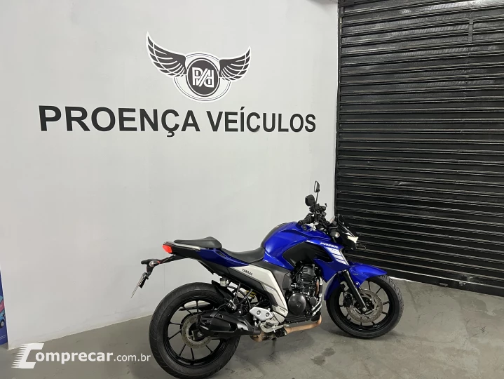 Fazer 250