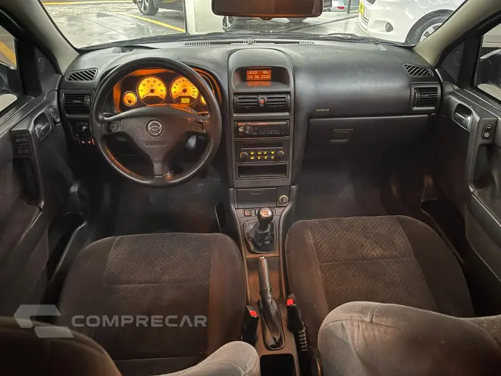 ASTRA 2.0 MPFI Advantage 8V
