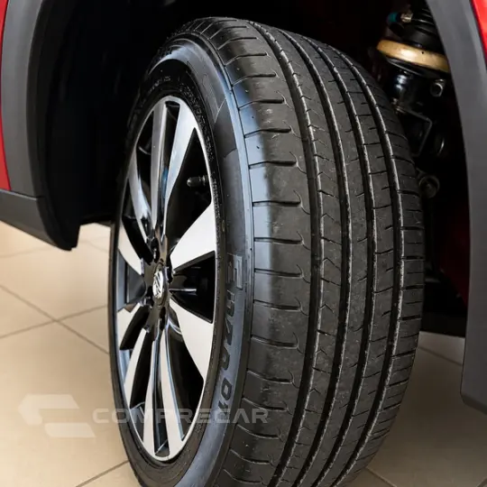 KICKS SV CVT