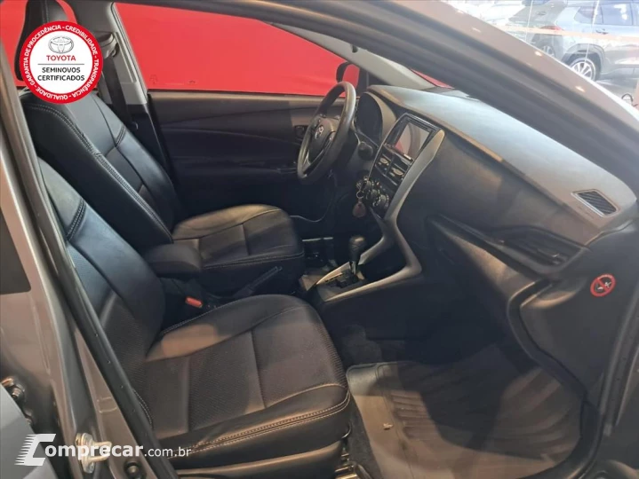 YARIS 1.5 16V FLEX SEDAN XL LIVE MULTIDRIVE