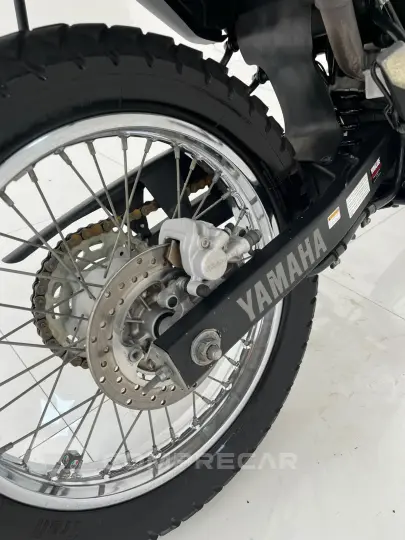 XTZ 250 LANDER