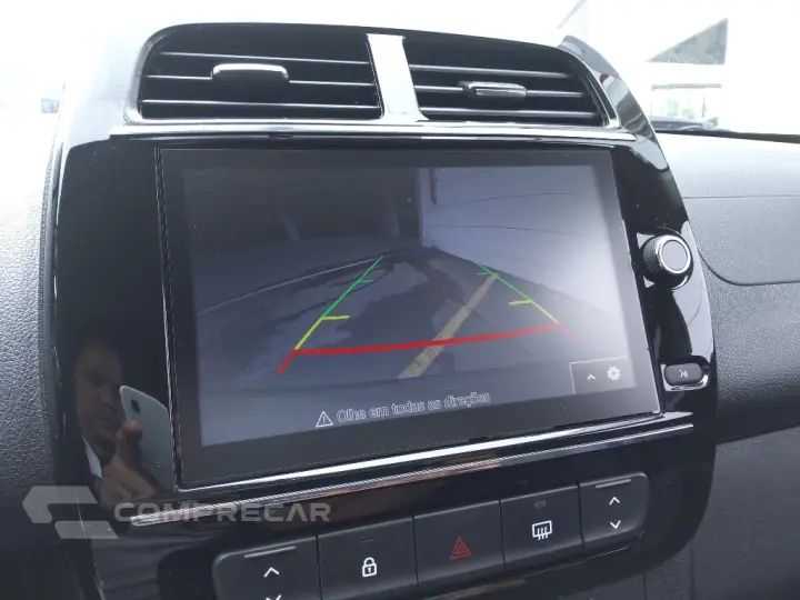 KWID 1.0 12V SCE FLEX INTENSE MANUAL