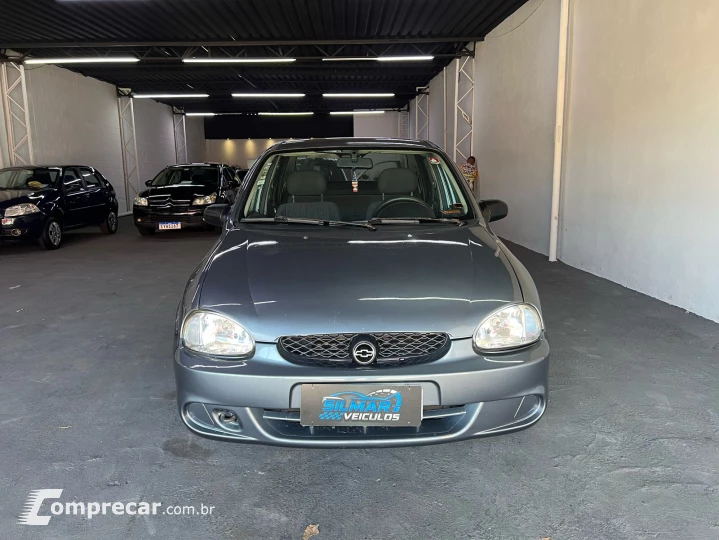 CORSA 1.0 MPFI Classic Sedan 8V