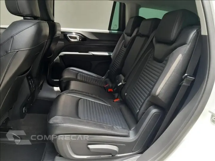 COMMANDER 1.3 T270 Turbo Limited