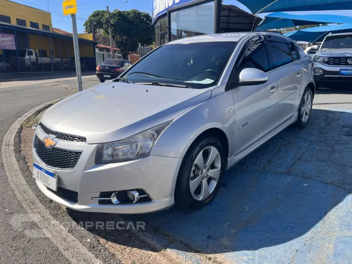 CRUZE 1.8 LT 16V FLEX 4P MANUAL