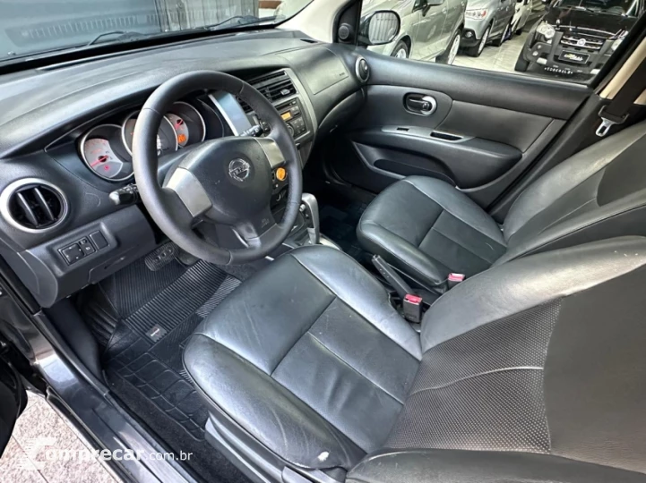 GRAND LIVINA 1.8 SL 16V