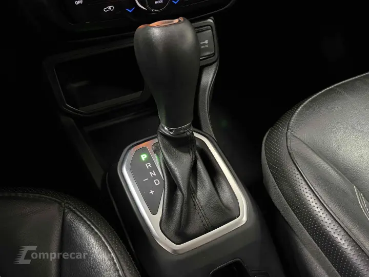 RENEGADE 1.8 16V FLEX LONGITUDE 4P AUTOMÁTICO