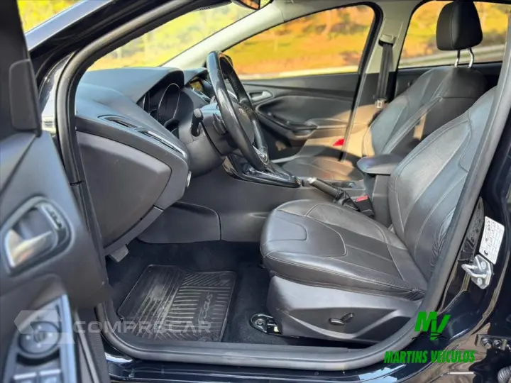 FOCUS 2.0 TITANIUM 16V FLEX 4P POWERSHIFT