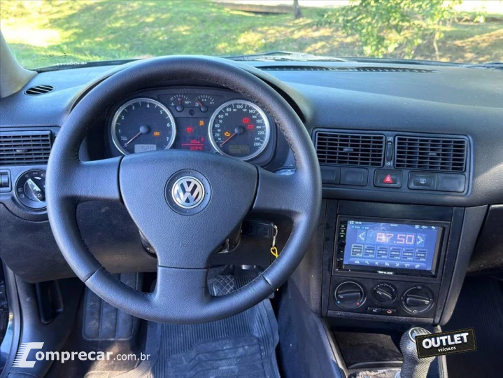 GOLF 1.6 MI SPORTLINE 8V FLEX 4P MANUAL