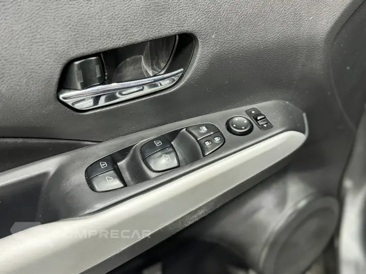 KICKS 1.6 16V FLEXSTART SV 4P XTRONIC