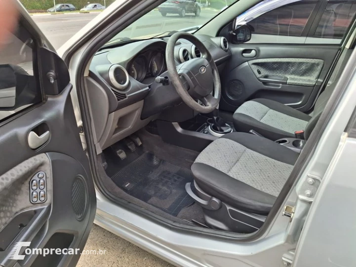 FIESTA 1.6 MPI Class 8V