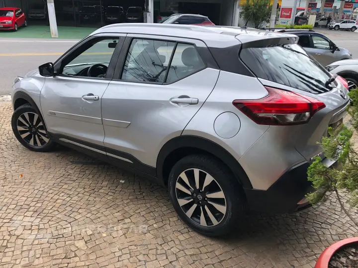 Kicks 1.6 16V Flexstart Sv 4P Xtronic