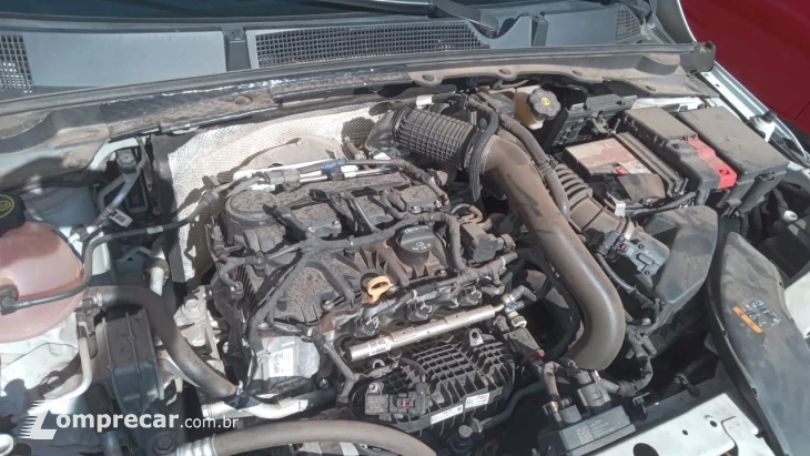 ONIX 1.0 Turbo Plus LT