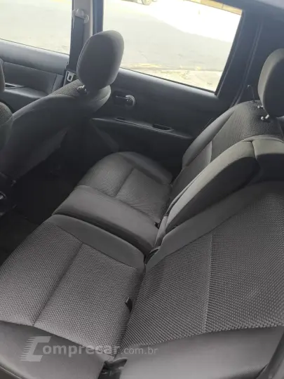 GRAND LIVINA 1.8 SL 16V