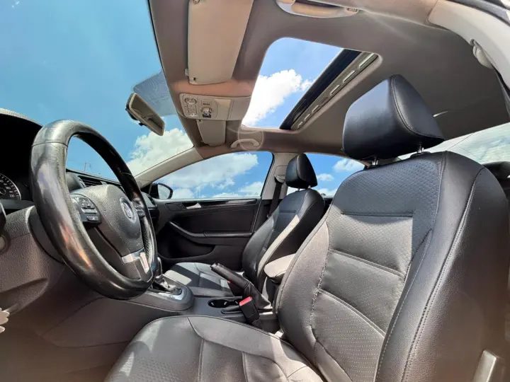 Jetta 2.0 Comfortline Tiptronic (Flex)