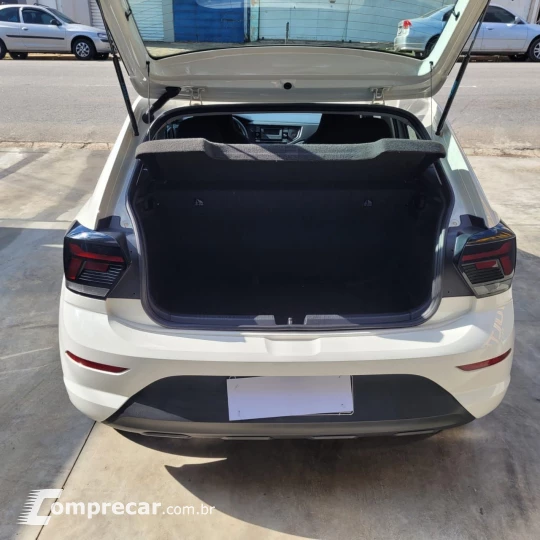 Polo Track 1.0 Flex 12V 5p