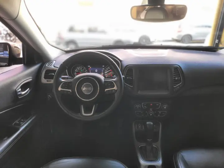 COMPASS LONGITUDE 2.0 4x2 Flex 16V Aut.