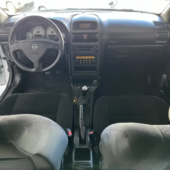 Astra Sed. Advant. 2.0 8V MPFI FlexP. 4p