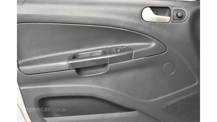 VOYAGE - 1.6 MI HIGHLINE 8V 4P MANUAL