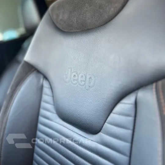 COMMANDER 1.3 T270 Turbo Limited