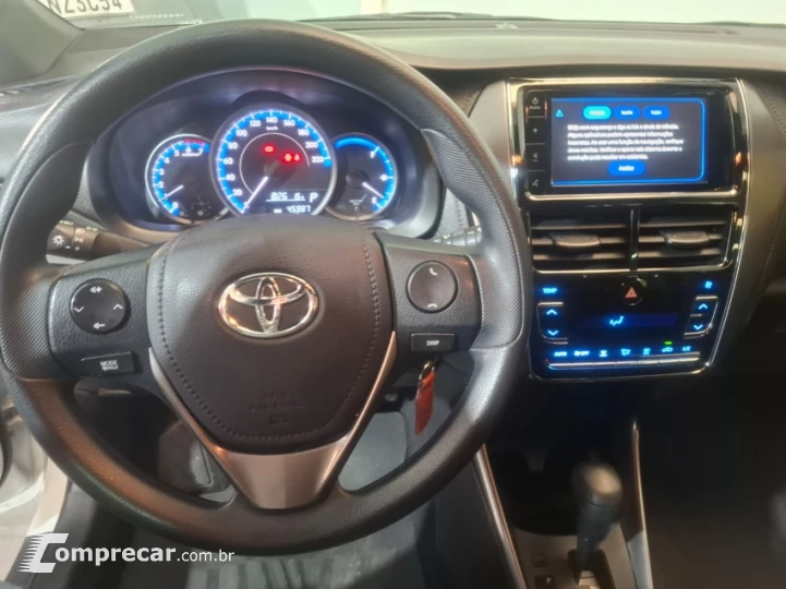 YARIS 1.5 16V Sedan XL Live