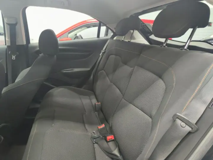 ONIX HATCH LT 1.0 8V FlexPower 5p Mec.