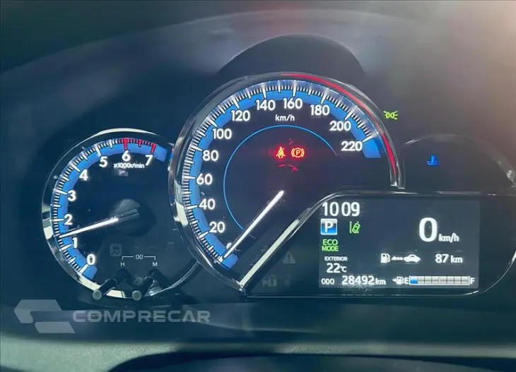 YARIS 1.5 16V Sedan XS Connect