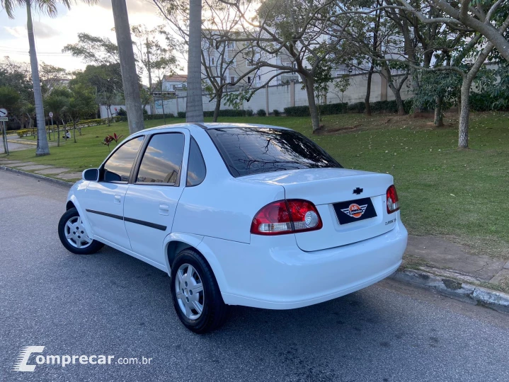 CLASSIC 1.0 MPFI LS 8V