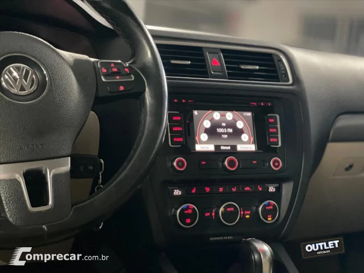 JETTA 2.0 COMFORTLINE FLEX 4P TIPTRONIC
