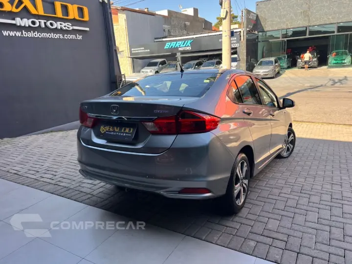 CITY Sedan LX 1.5 Flex 16V 4p Aut.
