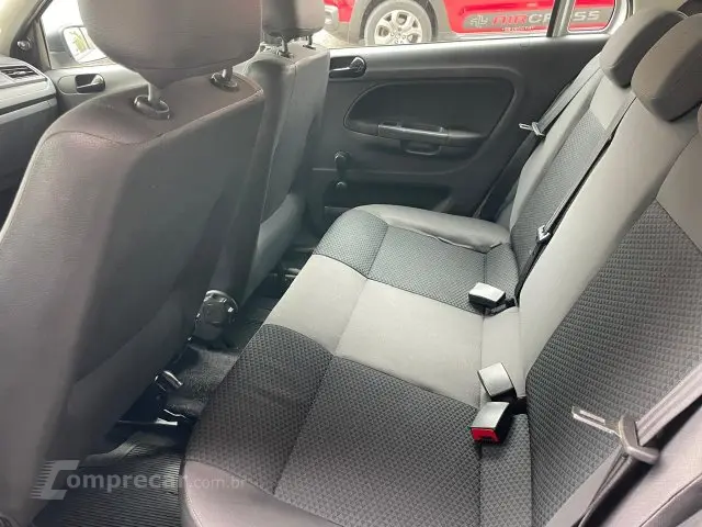 GOL - 1.0 12V MPI TOTAL 4P MANUAL