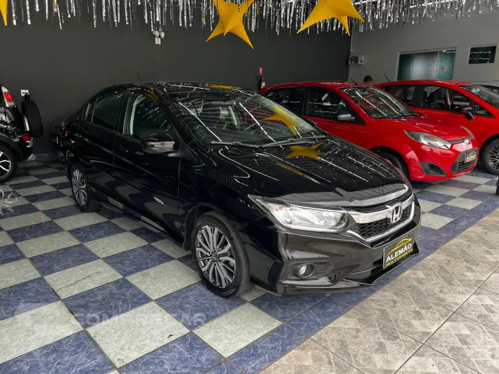 CITY 1.5 LX Sedan 16V