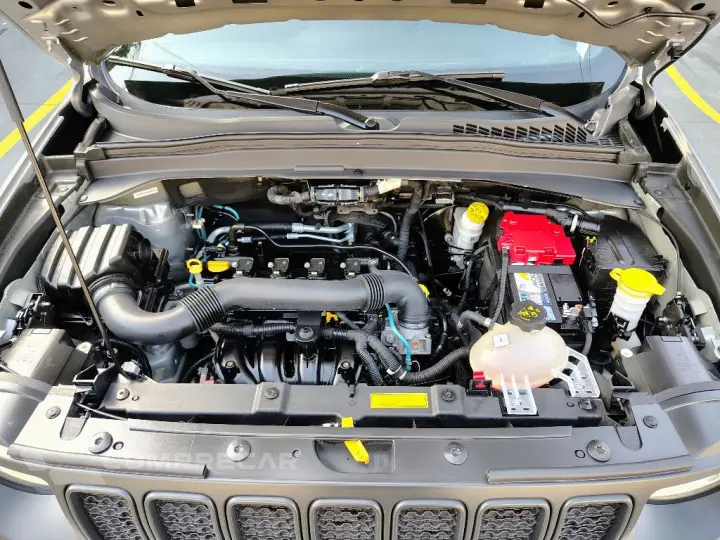 Renegade 1.8 4x2 Flex 16V Aut.