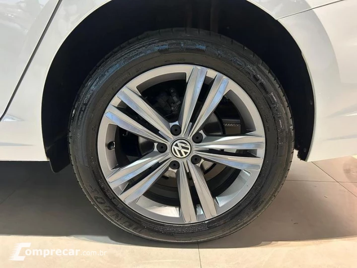 JETTA R-LINE 250 TSI 1.4 FLEX 16V AUT.
