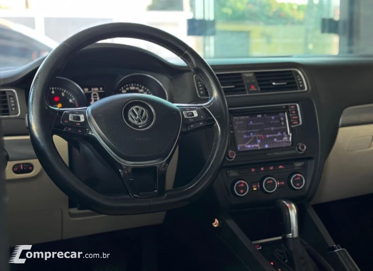 JETTA Comfortline 1.4 TSI 16V 4p Aut.