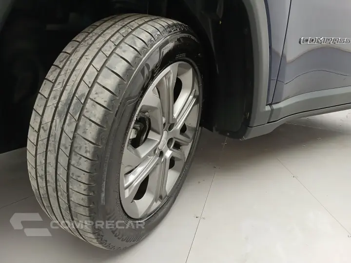 COMPASS 1.3 T270 TURBO FLEX LONGITUDE AT6