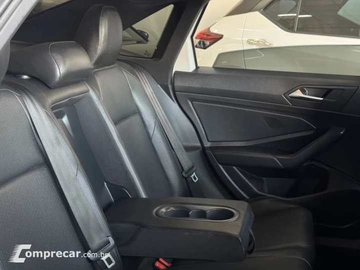 Jetta 1.4 4P 250 TSI R-LINE AUTOMÁTICO
