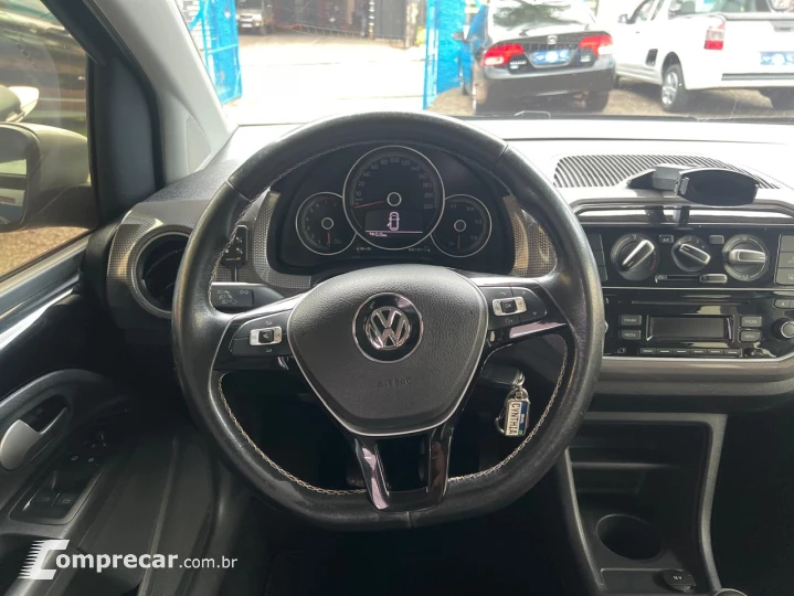Cross UP 1.0 12V 4P TSI FLEX