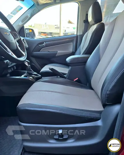 S10 2.8 12V HIGH COUNTRY CABINE DUPLA 4X4 TURBO DIESEL AUTOM