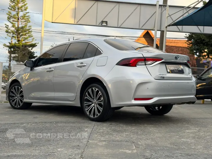 Corolla Altis Prem. 1.8 Aut. (Híbrido)