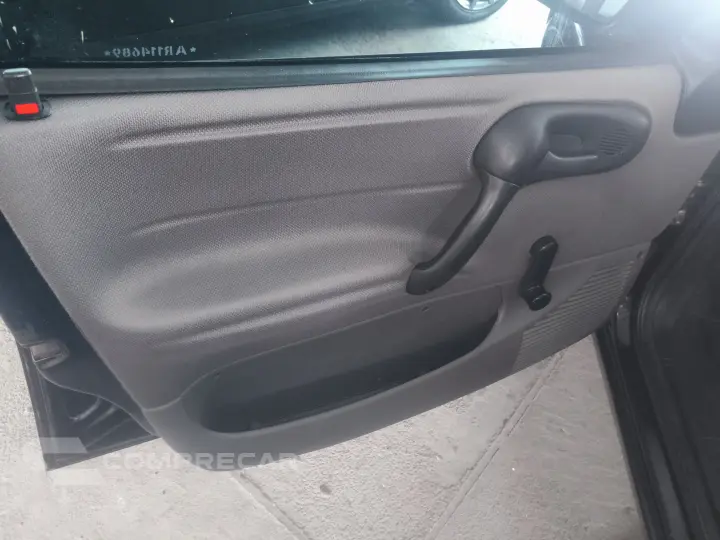 CORSA 1.0 MPFI Classic Sedan 8V