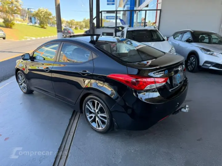 Elantra GLS 1.8 16V Aut.