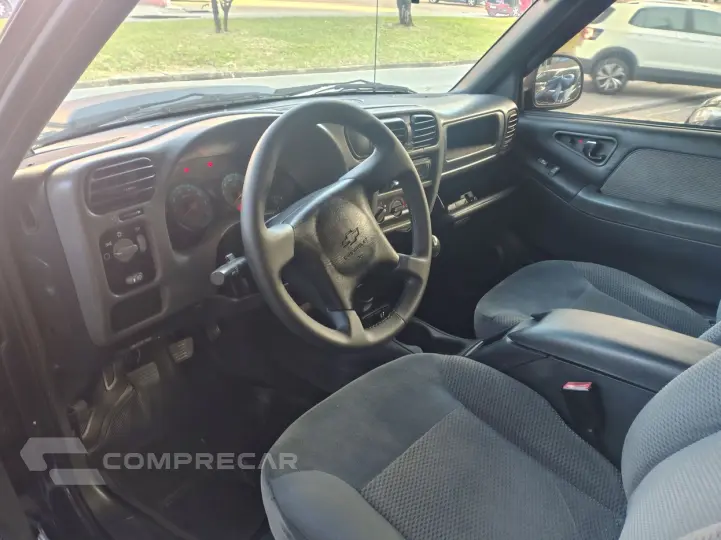 S10 2.4 MPFI ADVANTAGE 4X2 CD 8V