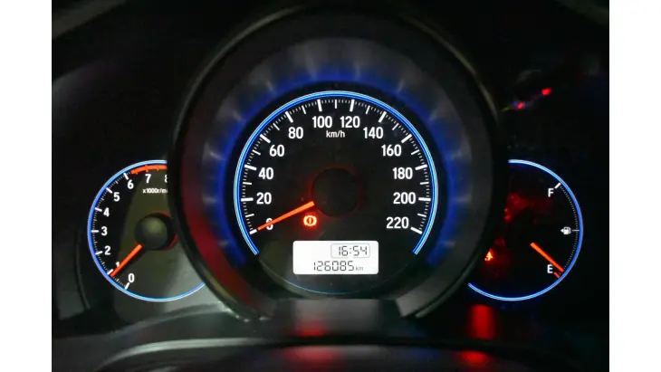 FIT - 1.5 DX 16V 4P MANUAL