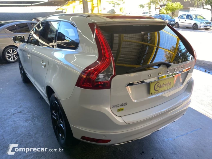 XC60 2.0 4P DYNAMIC T5 TURBO AUTOMÁTICO